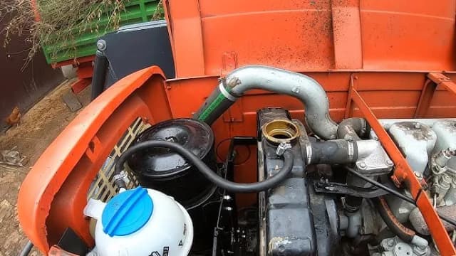 Ile płynu do chłodnicy potrzebuje Ursus C-330? Oto kluczowe informacje Ile płynu do chłodnicy potrzebuje Ursus C-330? Oto kluczowe informacje