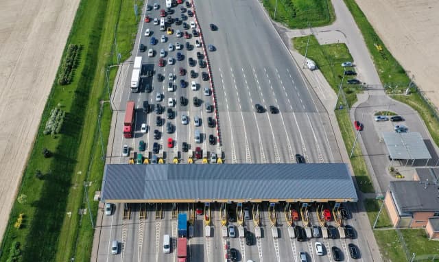 Jakie kary grożą za brak biletu na autostradzie? Sprawdź, by uniknąć kosztów Jakie kary grożą za brak biletu na autostradzie? Sprawdź, by uniknąć kosztów