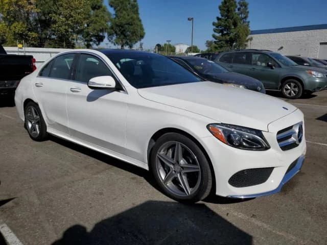 Mercedes-Benz klasy C – historia, modele i porady zakupowe Mercedes-Benz klasy C – historia, modele i porady zakupowe