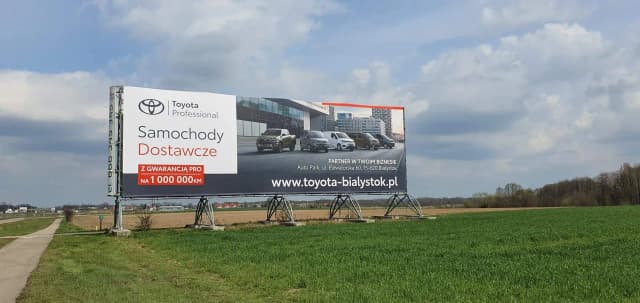 Ile kosztuje reklama przy autostradzie? Sprawdź, jak uniknąć wysokich kosztów! Ile kosztuje reklama przy autostradzie? Sprawdź, jak uniknąć wysokich kosztów!