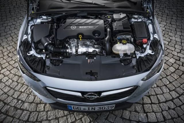 Opel Insignia B: który silnik jest najmniej awaryjny i dlaczego warto go wybrać Opel Insignia B: który silnik jest najmniej awaryjny i dlaczego warto go wybrać