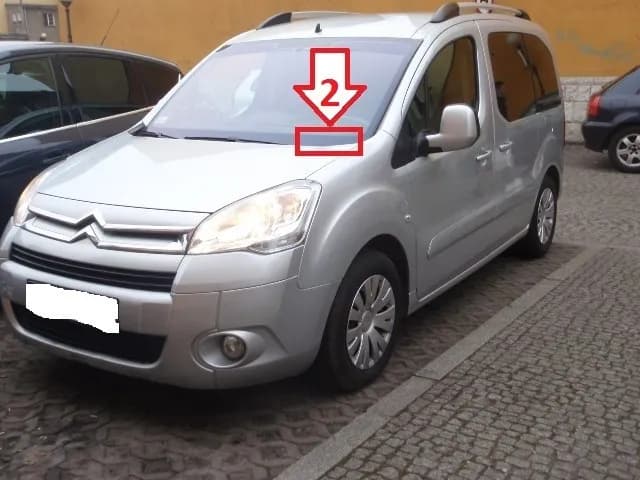 Gdzie dokładnie jest lewarek w Citroënie Berlingo? Sprawdź i uniknij problemów! Gdzie dokładnie jest lewarek w Citroënie Berlingo? Sprawdź i uniknij problemów!