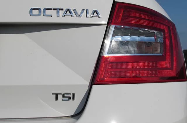 Skoda Octavia jaki silnik wybrać: najlepsze opcje i porady Skoda Octavia jaki silnik wybrać: najlepsze opcje i porady